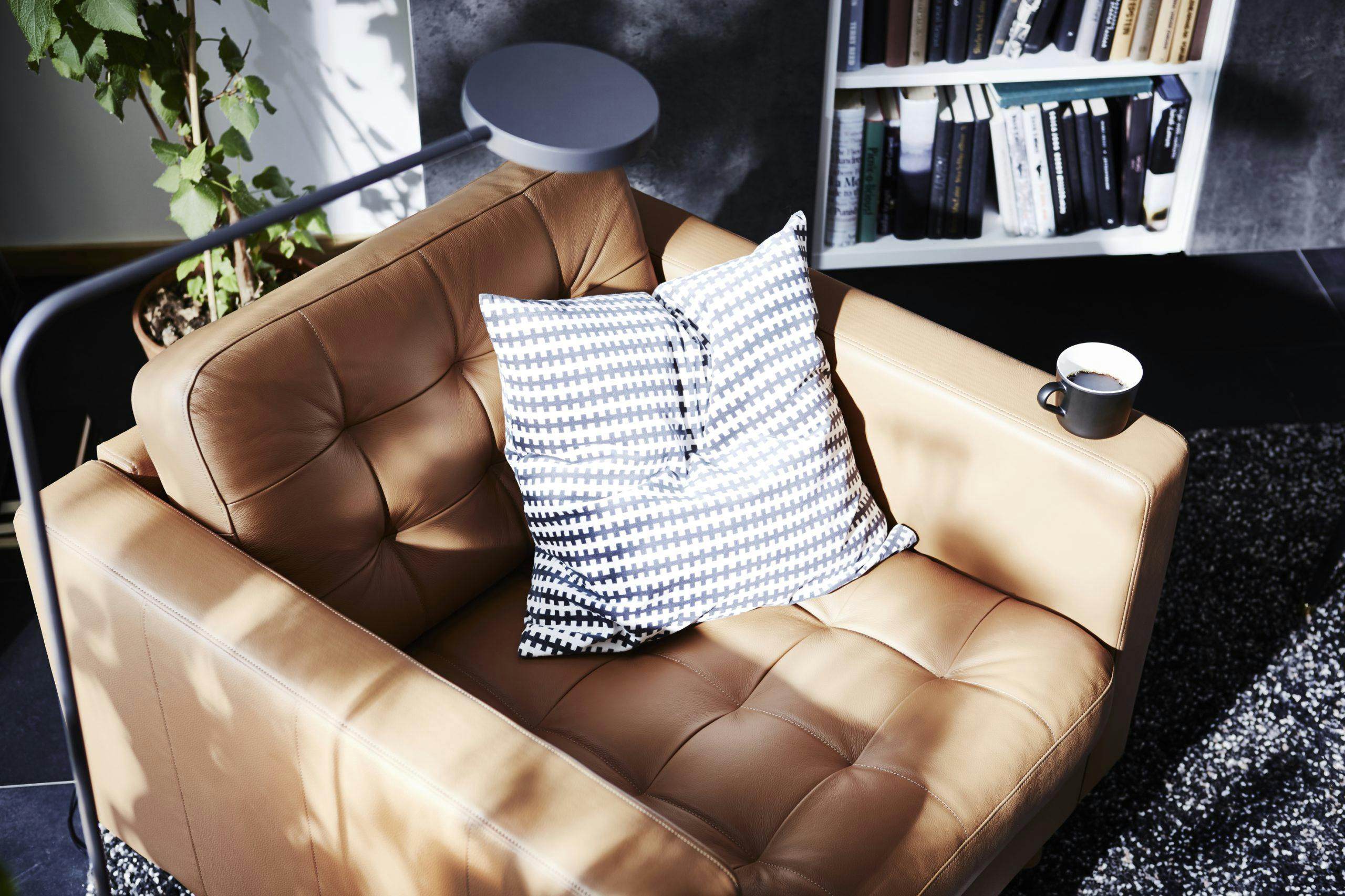 ny lenestol i skinn fra ikea ny lenestol i skinn fra ikea